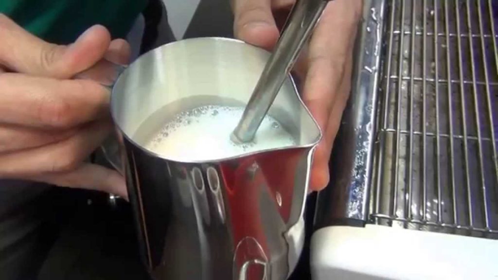 Emulsionar la leche